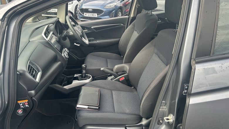 Honda Jazz 1.3 i-VTEC SE Navi 5dr Petrol Hatchback